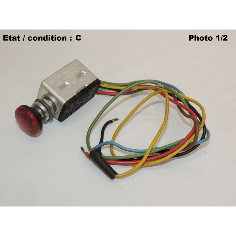 12V - Interrupteur poussoir feu de détresse BOSCH 0336851006